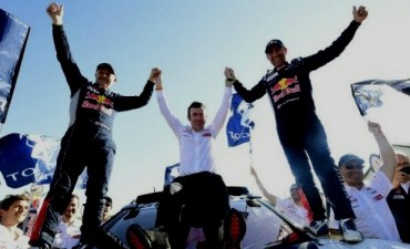 Stéphane Peterhansel ganó en autos y Sunderland en motos