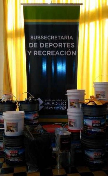 Subsecretaría de Deportes recibió materiales para reacondicionar playones  deportivos de Saladillo