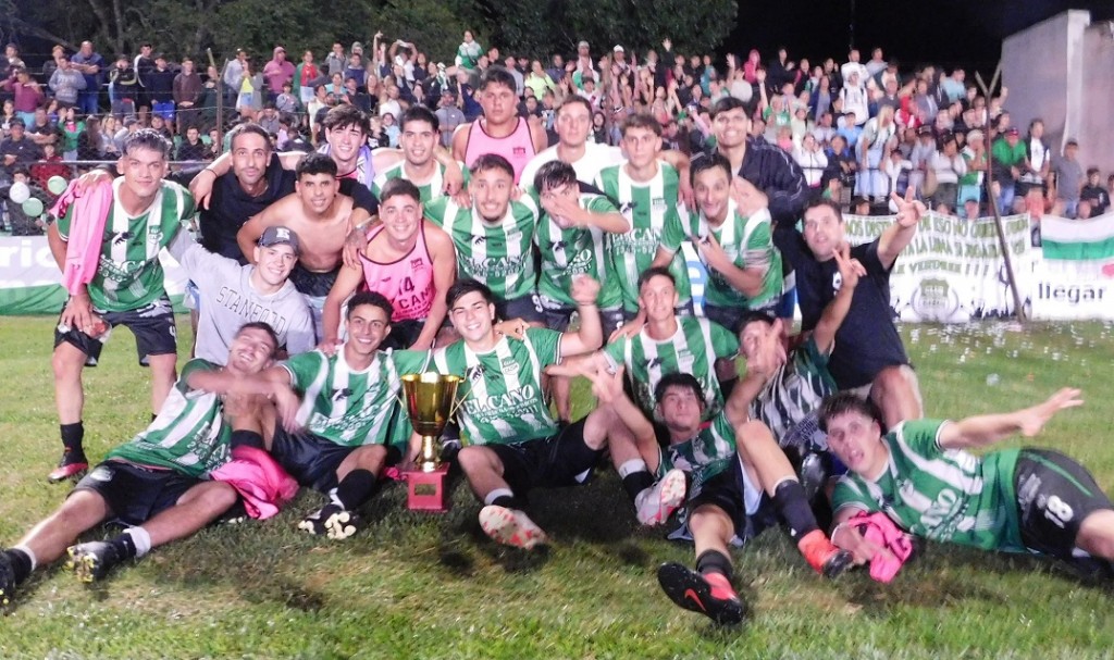 Fútbol Reserva: Deportivo Cazón campeón Torneo Clausura 2023