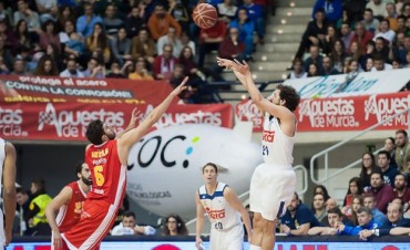 El Real Madrid de Nocioni logró la victoria ante el Murcia de Delía y Campazzo
