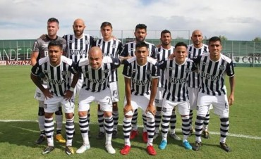 Nahuel Tenaglia jugó ante San Martin (SJ)