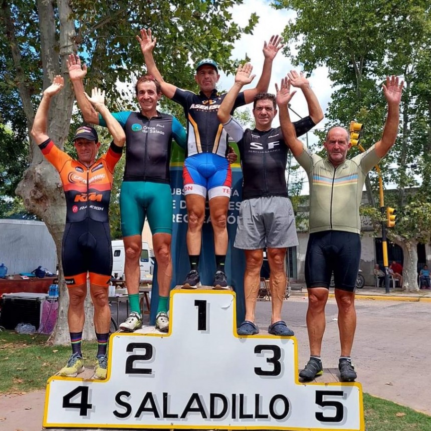 Ciclismo: Se corrió el Gran Premio Ciudad de Saladillo