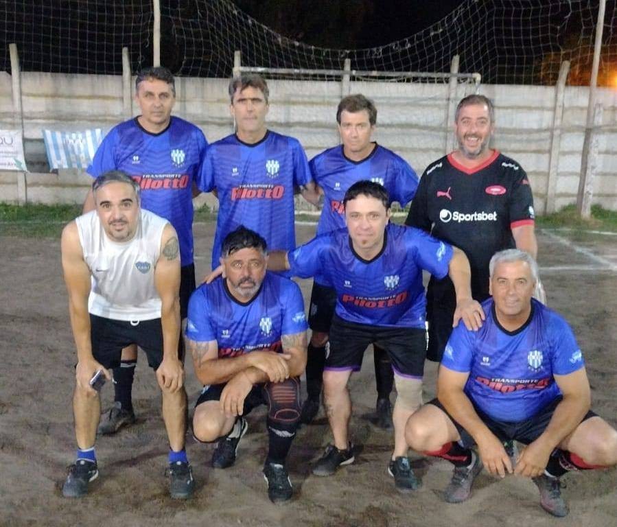 Continua el TORNEO de VERANO en DEL CARRIL 