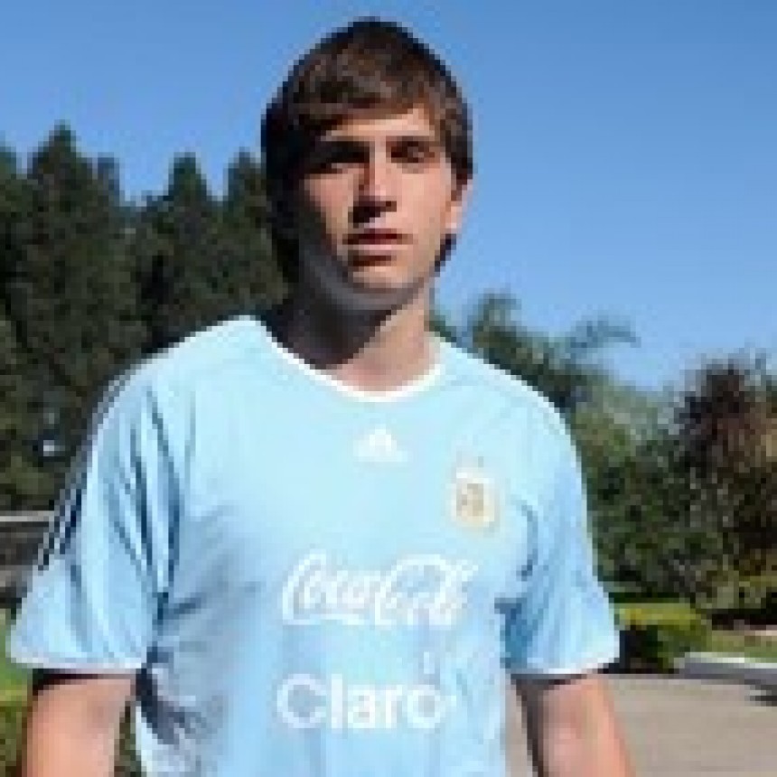 Una historia “de película” y un viaje de 8 mil kilómetros: lo que no se sabe de la primera citación de Dibu Martínez a la selección argentina