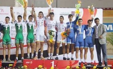 Federico Vivas gan&oacute; en Paran&aacute; el Gran Premio ESCO
