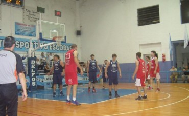 Ciudad de Saladillo perdió en Escobar. Serie igualada y se define esta noche