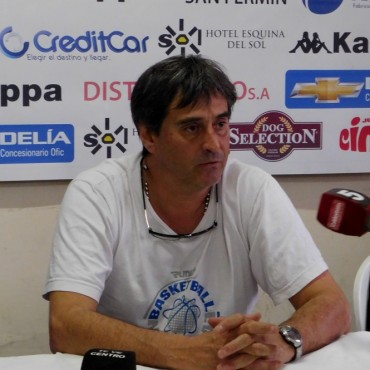 El club Ciudad de Saladillo no renovó con Oscar Chacón