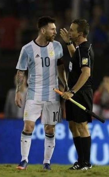 Lionel Messi está en la mira por los insultos a la terna arbitral ante Chile