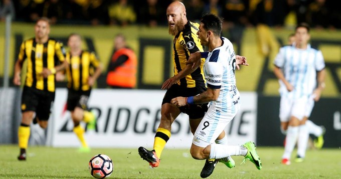 El Decano dejó todo pero cayó ante el copero Peñarol