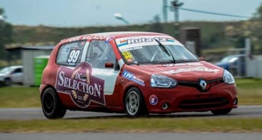 Problemas en el auto empañó el debut de Barbalarga en la Clase 3 del TP