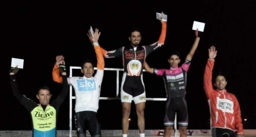 Juan Manuel Manzor ganó prueba nocturna en Azul