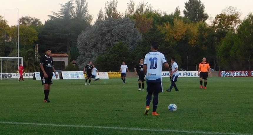 A Huracán se le apagó la luz en el Regional Amateur