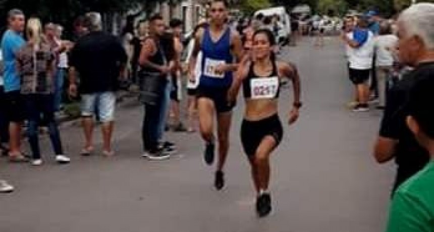 Francisca Almirón ganó los 10K de las Olimpiadas de Lobos