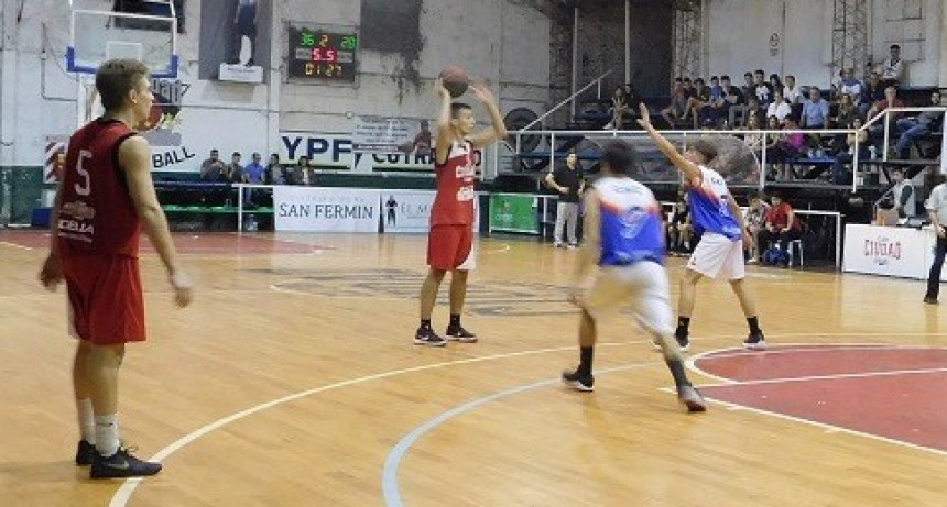 Juveniles de Ciudad ganaron ante Atenas La Plata