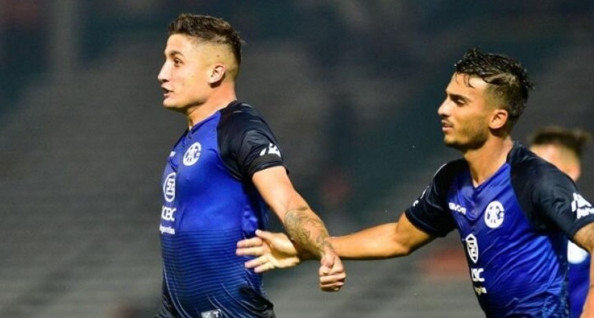 Nahuel Tenaglia marcó el primer gol ante Colon