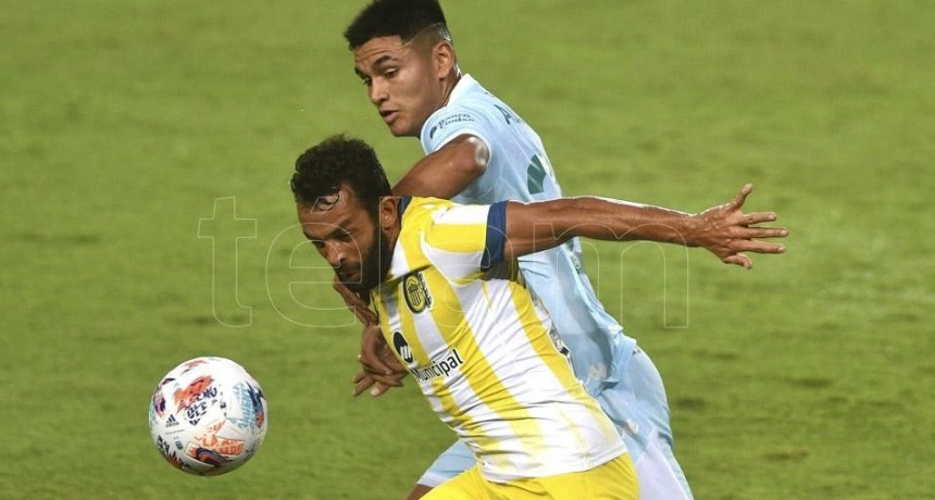 Racing consiguió la primera victoria en el torneo ante Central