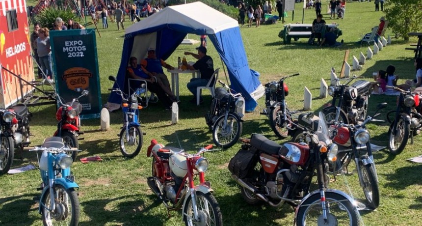 Motos: Las Clásicas y Antiguas realizaron salida a Cazón