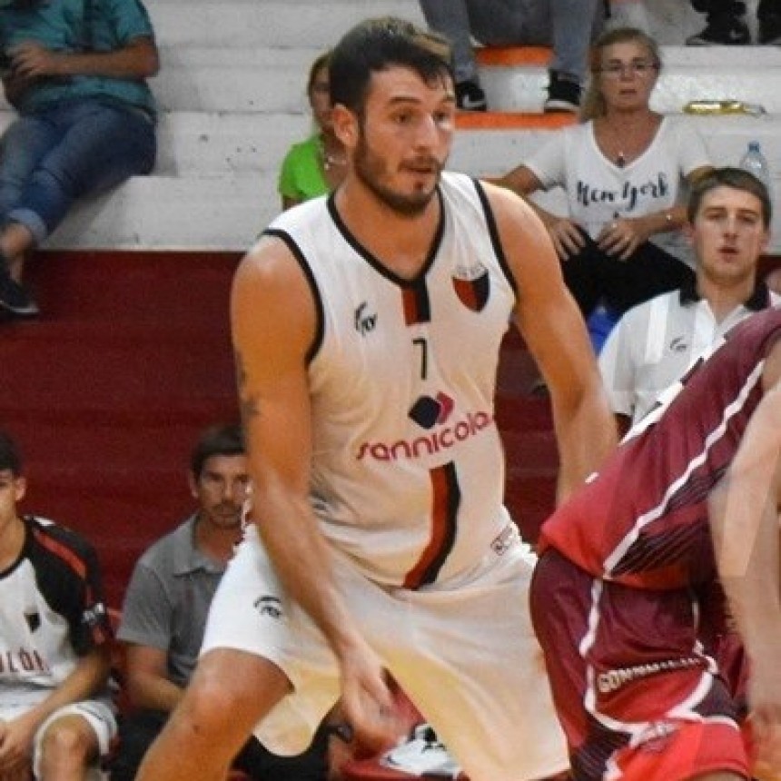 Básquet: Superman, Batman, Thor, Nahuel Del Valle…