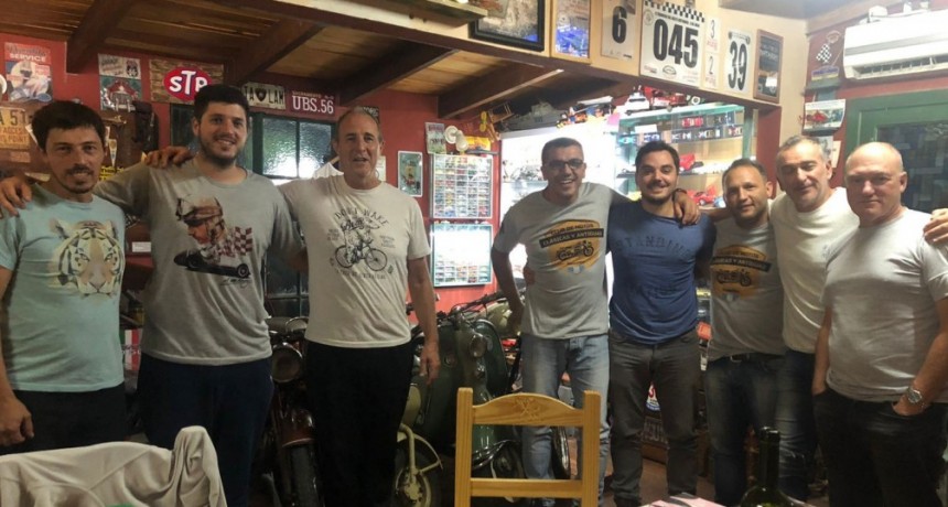 Club de Motos Antiguas se reunió con el Secretario de Seguridad