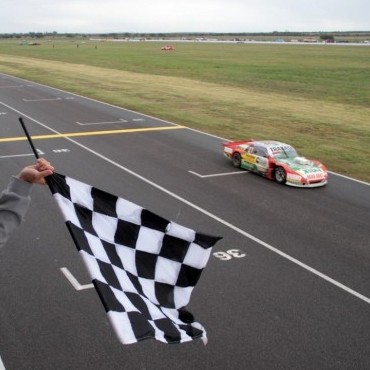 Mariano Altuna gan&oacute; en el TC. Ortelli segundo. Rossi recargado