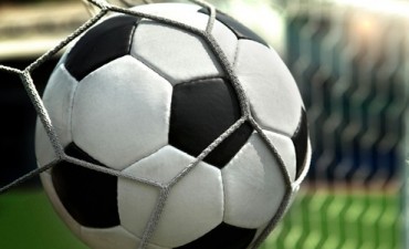 Ganan y golean: Argentino y Hurac&aacute;n &uacute;nicos punteros en primera division