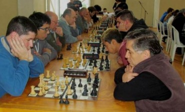 Saladillenses compitieron en Bolivar 