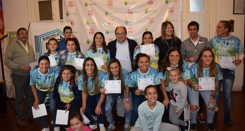 Se entregaron reconocimientos  a los participantes de las Olimpíadas  de  la Cuenca del Salado