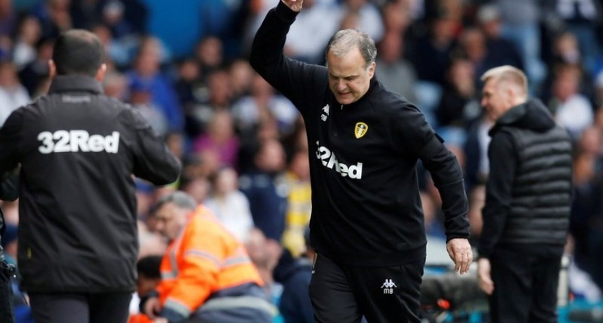Bielsa concede gol rival por 
