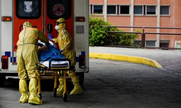 Coronavirus: Estados Unidos registra 2.000 muertos en un día mientras Italia e India extienden los bloqueos