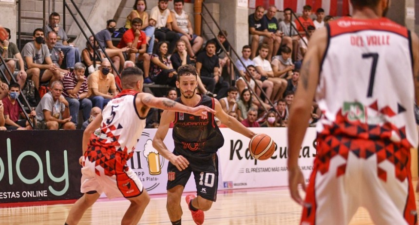 Básquet: Dentro de los “horrores” Colon sacó mejor rédito ante Estudiantes