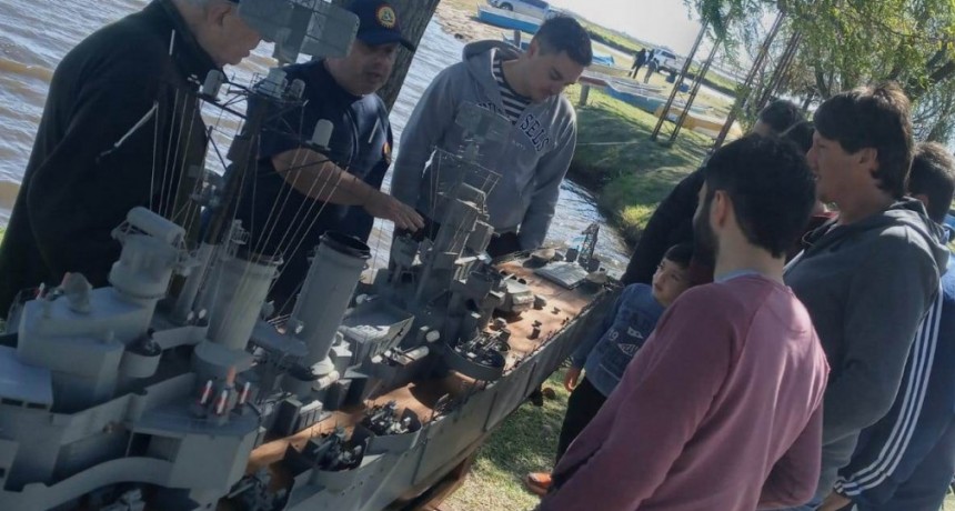Homenaje al Ara Gral. Belgrano en la Laguna Indio Muerto