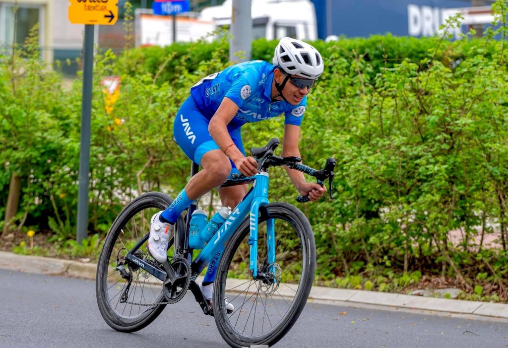 Ciclismo: Uriel Tolosa corre el próximo fin de semana en Francia