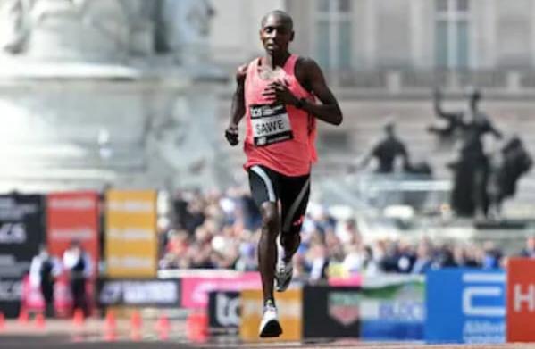  Sawe, y no hay muchos emigrantes, hay muchos fascistas