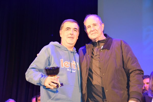 Reconocimiento a los clubes Oro Verde y Jacobo Urso