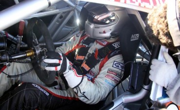 Juan Martin Bruno se prepara para el Gran Premio en el aut&oacute;dromo de Viedma