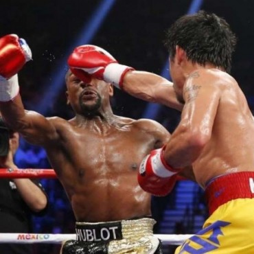Pacquiao dice que peleo con una lesi&oacute;n en el hombro