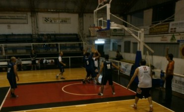 Por el Maxibasquet, Saladillo perdi&oacute; ante Ciclista de Jun&iacute;n
