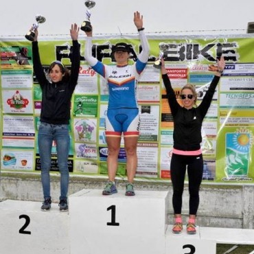 Buena actuaci&oacute;n de ciclistas saladillenses en Alvear