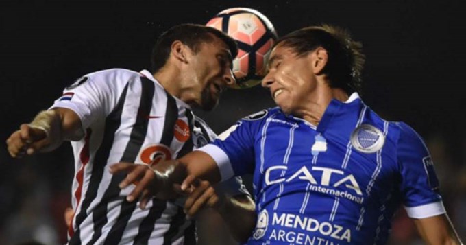 Godoy Cruz va por la punta y la clasificación