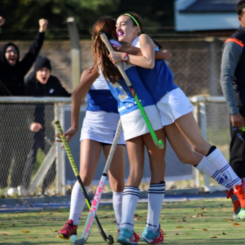 Saladillo Hockey club recibió al Azul Rugby