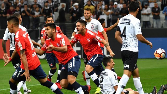 El Rojo se hizo fuerte en Brasil y logró un triunfazo 