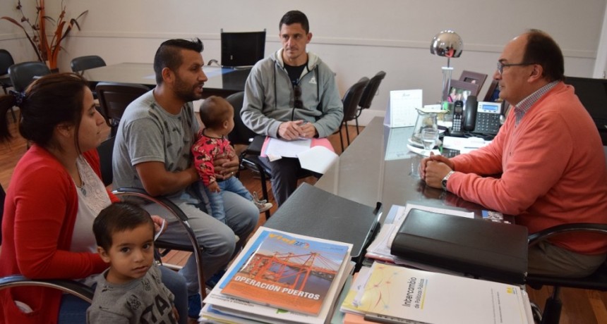 Directivos del Club Cazón estuvieron en el Palacio Municipal