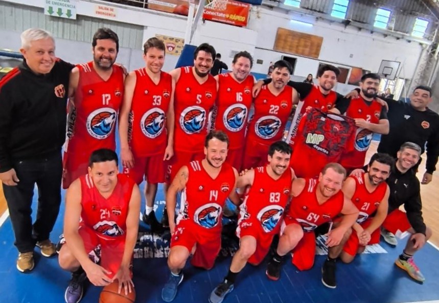 Maxibasquet: Triunfo de Lobos Athletic club ante Jacobo Urso