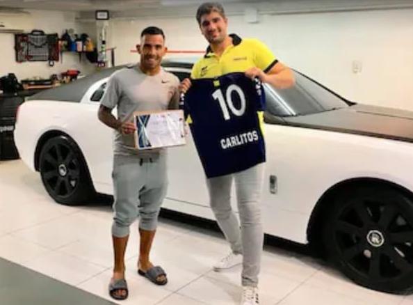 En que pa&iacute;s vive el Tevez desocupado?