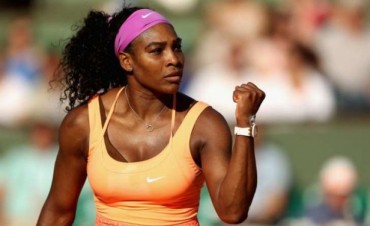Serena Williams a la final pero&hellip; &iquest;con pol&eacute;mica?