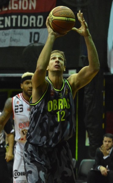 Quilmes venció a Obras en suplementario