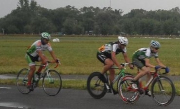 El saladillense Juan C. Vivas gano en Roque Perez