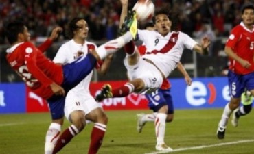 Chile y Per&uacute; buscan el primer pasaje a la final