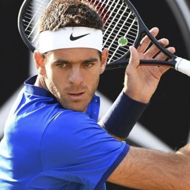 Juan Mart&iacute;n del Potro venci&oacute; a Gilles Simon y es semifinalista sobre el c&eacute;sped del ATP de Stuttgart