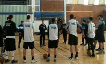 Marcos Del&iacute;a junto con la Selecci&oacute;n Argentina se encuentra en Caracas 